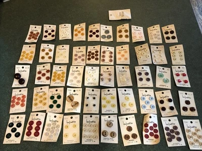 NOS Vintage 50 Card Lot la petite Buttons Blue Red Pink Peach Tan Green Lot#13 - Image 1 of 4