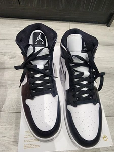 Jordan 1 Mid White / Black - UK 9 / EU 44 - Picture 1 of 5