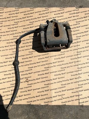 Pinza de freno trasera izquierda conductor Land Rover LR2 2008-2012 OEM Foto 1 de 4