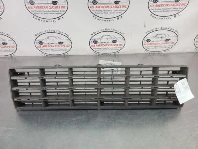 1980-81 Ford F-Series Trucks / Bronco Front Grille Assembly, Black / Argent - OE - Image 1 of 4