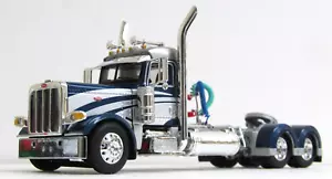 DCP blue/silver Peterbilt 389 daycab tractor 1/64 new no box - Picture 1 of 6