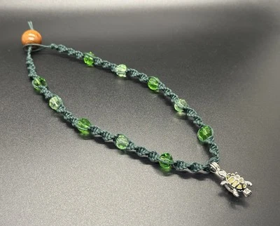 "Collar tortuga verde luminoso cristal esmeralda y peridoto 18"" hecho a mano" Foto 1 de 3