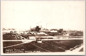 Foto postal RPPC "PAPER MILL" de International Falls, Minnesota de la década de 1930 sin usar - Imagen 1 de 2
