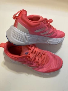 Adidas Questar Rojo Ácido Zapatos para Correr Para Mujer Talla 7 Tenis Atléticos seminuevos - Imagen 1 de 9