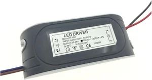 Driver LED 30W 20-38V 700mA Uscita (AC 85-265V 50/60Hz) Lampade Unità Dedicata... - Foto 1 di 5