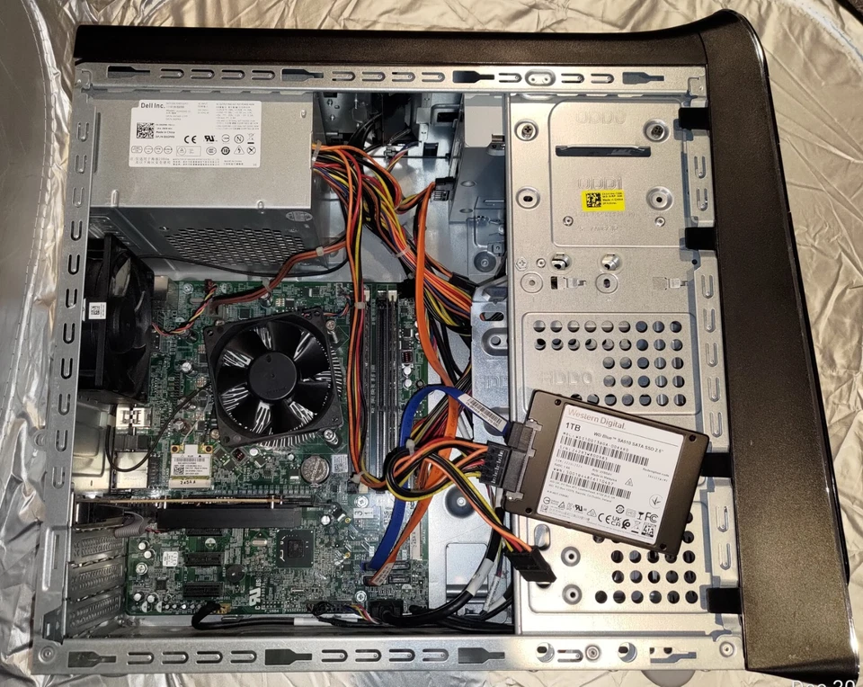 Dell XPS 8500 i7-3770 3.4 Ghz , 8GB RAM, 1 TB SSD, Ubuntu 24.04 LTS - Image 1 of 4