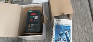 6SE3113-6CA40 INVERTER MICRO MASTER 750W 230V SIEMENS - Imagen 1 de 2