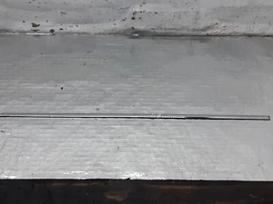 MERCEDES E CLASS W212 REAR RIGHT DOOR MOULDING 2010 - Picture 1 of 12