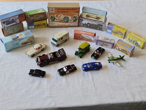 Lotto di modellini auto e confezioni vintage anni 50-80!!! - Foto 1 di 24