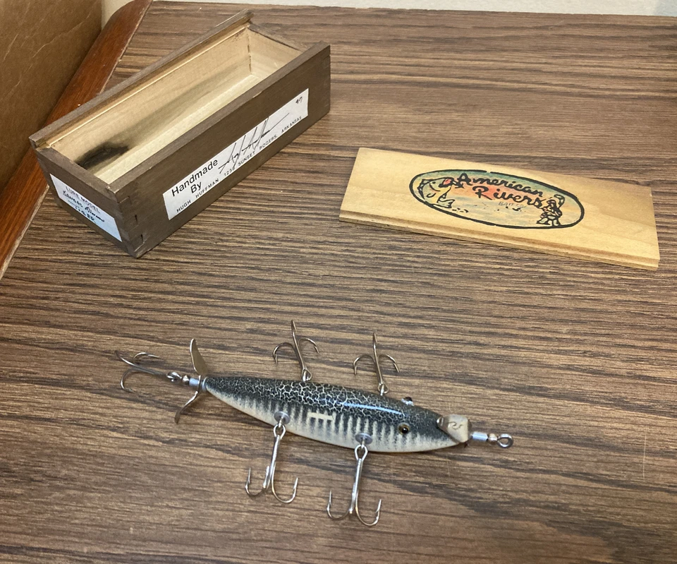 Kansas Minnow Tiger Handmade by Hugh Huffman American Rivers - Image 1 of 4