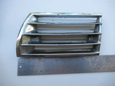 Porsche 911/912 ('69-'72) Horn Grille LEFT  90155943127    #7 Foto 1 de 4
