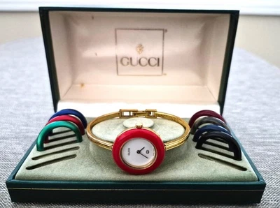 Vintage Gucci 1100L Womens Watch 8 Bezels Boxed Working - Image 1 of 4