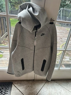 Heather Grey Nike Sportswear Tech Fleece Full Zip, Kids XL+ - Image 1 of 2