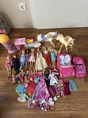Barbie & Steffi Love & Anna &Elsa, Autos, Pferde, Kleidung, MATTEL - Bild 1 von 4