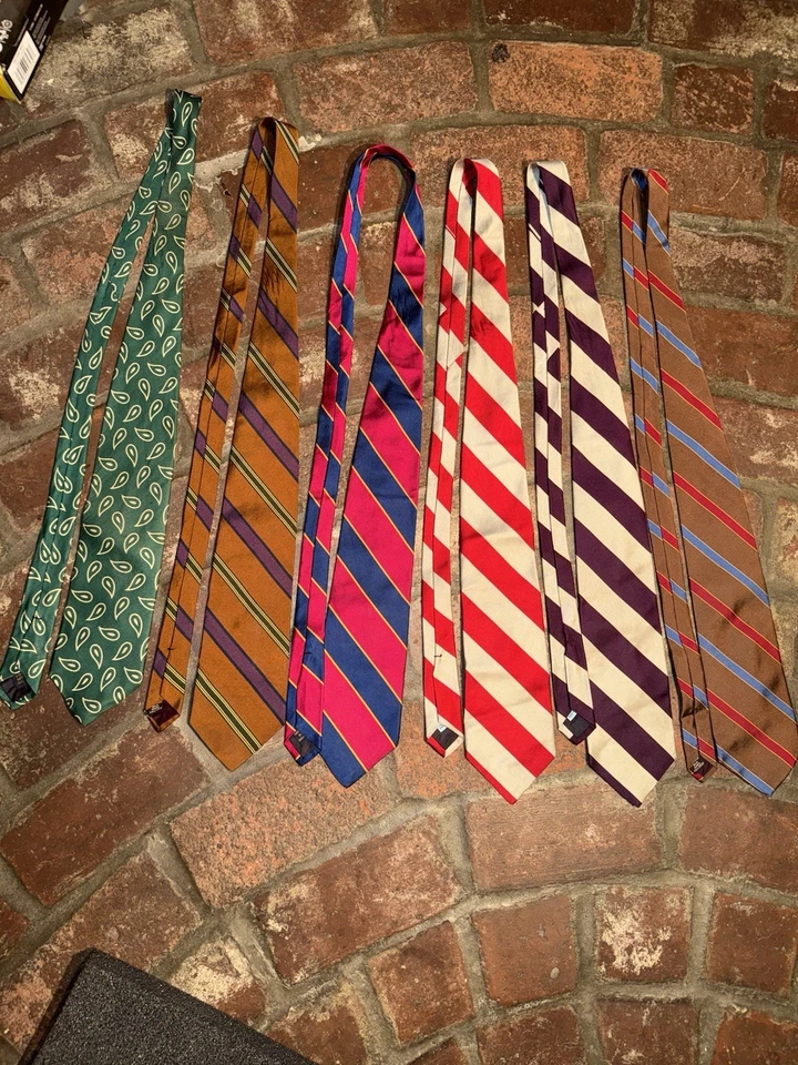 Лот из 6 винтажных мужских галстуков Abercrombie & Fitch  - Изображение 1 из 4