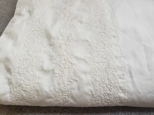 Christy Flat Queen Sheet with embroidery - Picture 1 of 6
