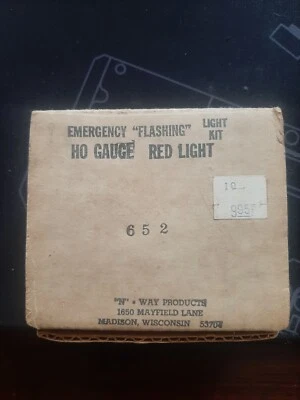 N-Way 652 HO Scale Red Dual Flashing Light Bar - NOS  - Image 1 of 4