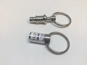 Vintage SUZUKI Dealership Promo Detachable Key Ring GAGNON AUTO Porte-Clé Double - Picture 1 of 10