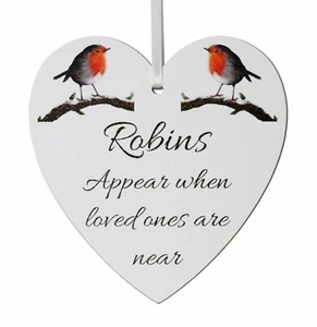 Robins aparecen cuando los seres queridos están cerca - pintado a mano 9cm madera Corazón Memorial - Imagen 1 de 1