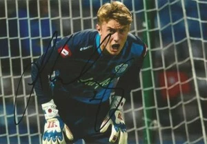 QPR: JOE LUMLEY SIGNED 6x4 ACTION PHOTO + COA - Bild 1 von 1