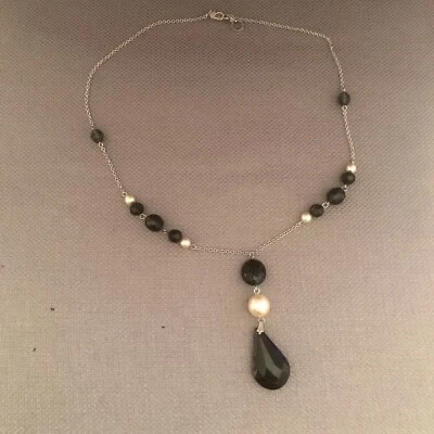 Rachel Zoe Collar Colgante Gota Tonificado Plata Perla Imitación y Cuentas Negras Foto 1 de 3