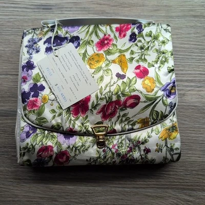 Estuche tocador de maquillaje floral Trina vintage bolsa de viaje cierre de hebilla para pasar la noche nuevo con etiquetas Foto 1 de 4