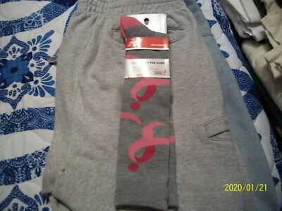 SUSAN G. KOMEN CÁNCER DE MAMA CALCETINES HASTA LA RODILLA, NEW BALANCE, NUEVOS - ADULTOS (MED.) Foto 1 de 3