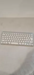 APPLE *JAPANESE Layout* Keyboard Bluetooth Wireless A1314 Tested Working - Picture 1 of 5