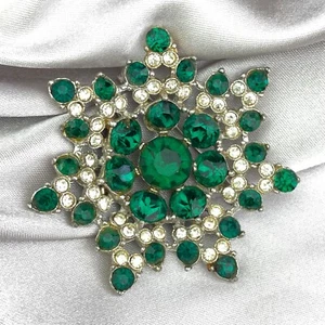 BOGOFF Vintage Silver Tone Snowflake Pin Brooch Green Stones - Picture 1 of 10