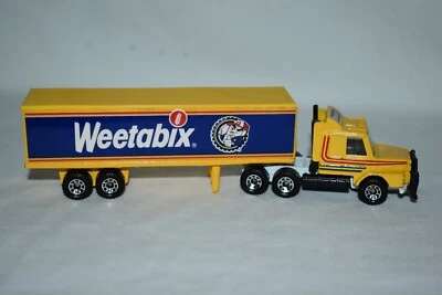 Matchbox Convoy 1:90 Weetabix Scania T142 Semi Tractor & W/Trailer - Image 1 of 3