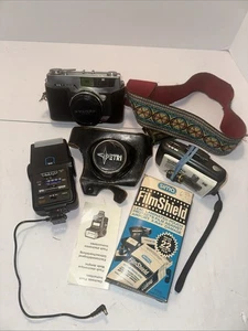 PETRI 7 Vintage  35mm Film Camera Green O Matic System 45mm 2.8 Lens With Case - Picture 1 of 8