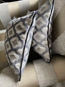 PORTER & STONE ASSISI CHENILLE CUSHION COVERS 16 " X 16 " - Picture 1 of 5