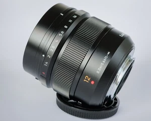 Panasonic Leica 12mm F 1.4 cómo nuevo ++++ - Imagen 1 de 10