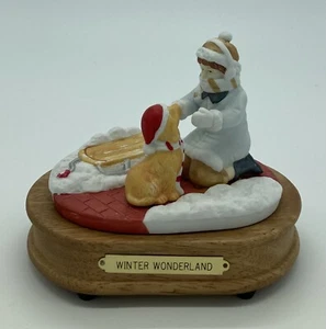 Vtg 1989 House of Lloyd Christmas Winter Wonderland Figurine Music NOT WORKING - Picture 1 of 8