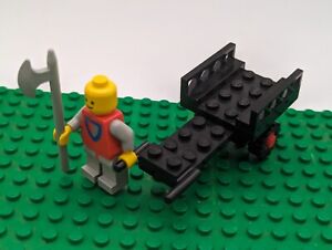 LEGO KNIGHTS PROCESSION 6077 677 1981 - Figure minifigure with CART cas075
