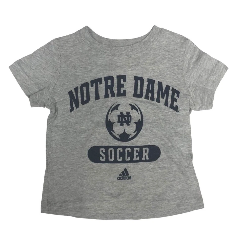 Camiseta de fútbol Adidas de la Universidad de Notre Dame para niños pequeños y niños Foto 1 de 1