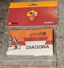Fascia da Capitano AS Roma, Totti Gladiatore - DIADORA per UNICEF. 2005/2006.