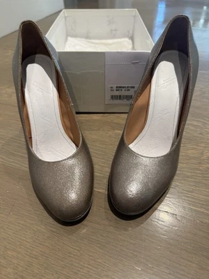 Zapatos Maison Margiela Talla 38 Taupe Plata Cuña Recortada, Nuevos Con Caja Foto 1 de 4
