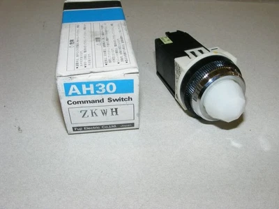 Fuji Electric Command Switch Light AH30 ZKWH , AH30-ZK (a71) - Image 1 of 4