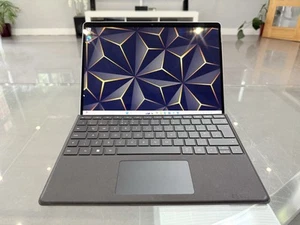 *EXCELLENT* Microsoft Surface Pro 8 - i5 (11th Gen) - 8GB RAM - 256GB - Afbeelding 1 van 16
