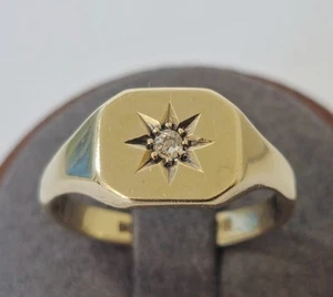9ct Gold Diamond Ring 5.5g Patterned Signet Ring Size U 1/2 - Fully Hallmarked - Picture 1 of 21