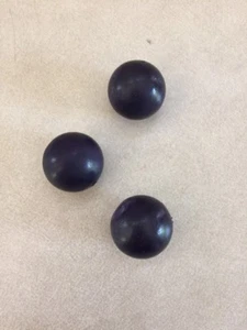 Lot of 3 Vintage Bobble Round Spherical Dark Purple Wood Shank Buttons 2cm - Picture 1 of 4