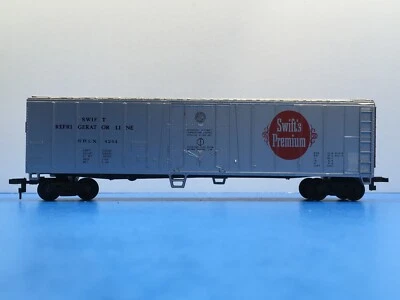 HO Scale “Swift Refrigerator” 50' Box Car / 4244 Bachmann/ Silver & Brown  #2 - Image 1 of 4