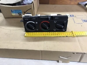 GENUINE PEUGEOT 405 mk1 A/C Valeo HEATER CONTROL FACIA PANEL 645151 AIR CONDITIO - Picture 1 of 5