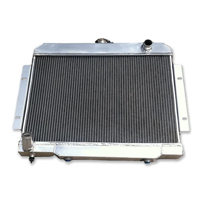 Radiador de aluminio 3 filas para Jeep Serie CJ 1972-1986 CJ5 CJ6 CJ7 V8 3,8 L 4,2 L MT Foto 1 de 4