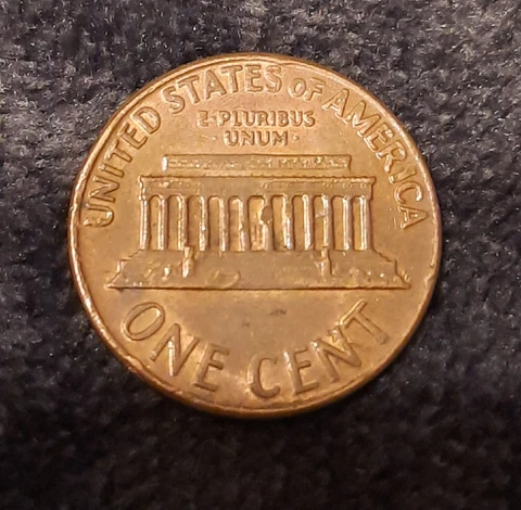 1969-D floating roof penny  lincoln memorial cent Cover