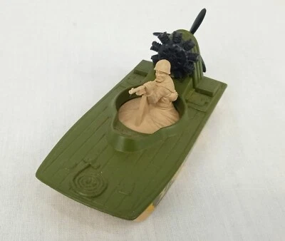 1976 Matchbox Lesney  military  NO.30 swamp rat air boat  made in England - Image 1 of 4