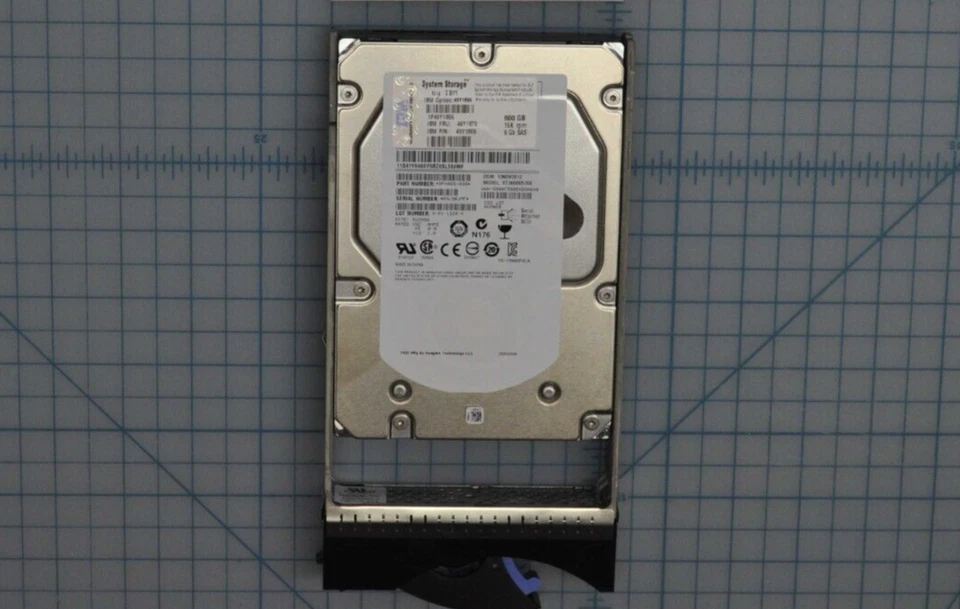 IBM 600Gb Hot Swap 3.5IN SAS-2 15K RPM Hard Drive  Grade C 49Y1870 - Image 1 of 2