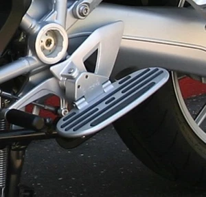 Tablero deportivo de conductor y pie de pie para BMW R1200RTW 14+ y R1250RTW plateado - Imagen 1 de 3