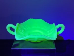 Vintage Fenton Vaseline Satin Pudding 2-Griff "Schmetterling" Bon-Bon Schale - Bild 1 von 13